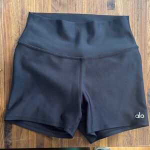 ALO Yoga High-Waist 3” Black Shorts for Women